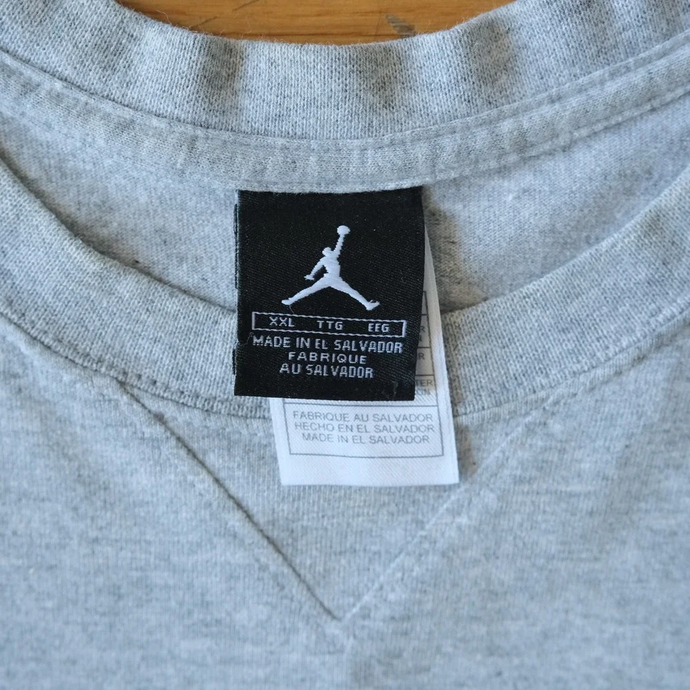 Jordan T Shirt Mens XXL Gray Best on Earth Mars Blackmon Graphic Streetwear XXL